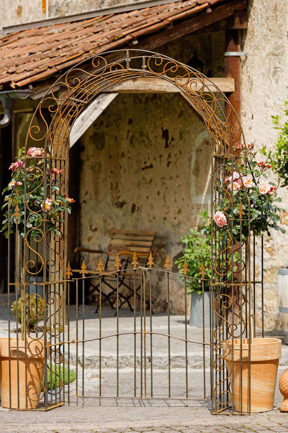 Rosenbogen Calabria mit Tür